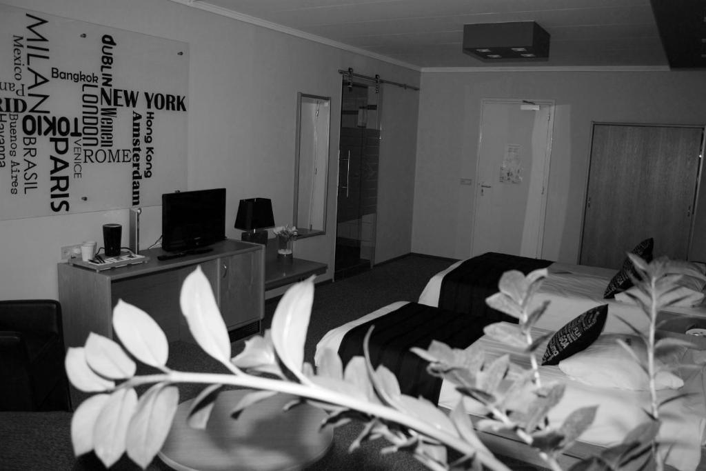 Hotel&Appartementen Royal Sas van Gent Zimmer foto