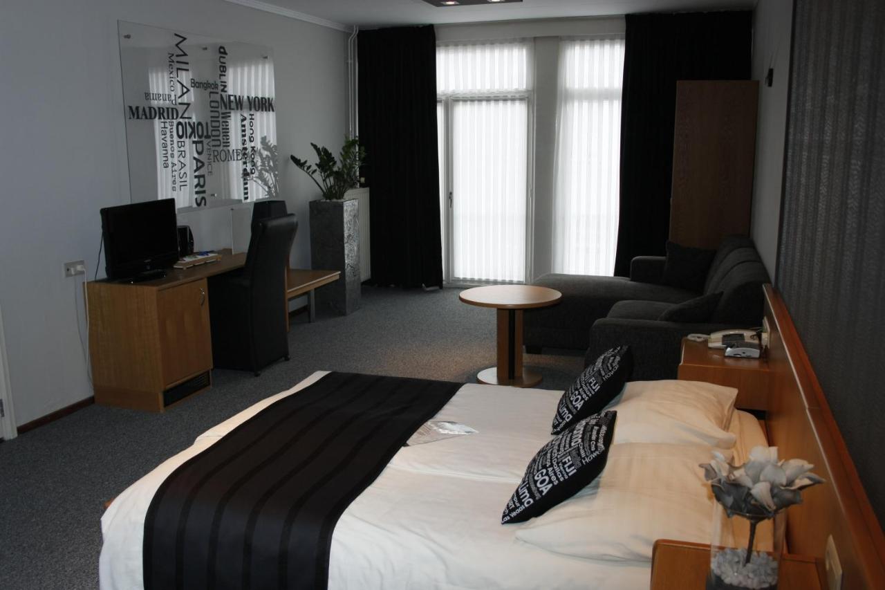 Hotel&Appartementen Royal Sas van Gent Zimmer foto